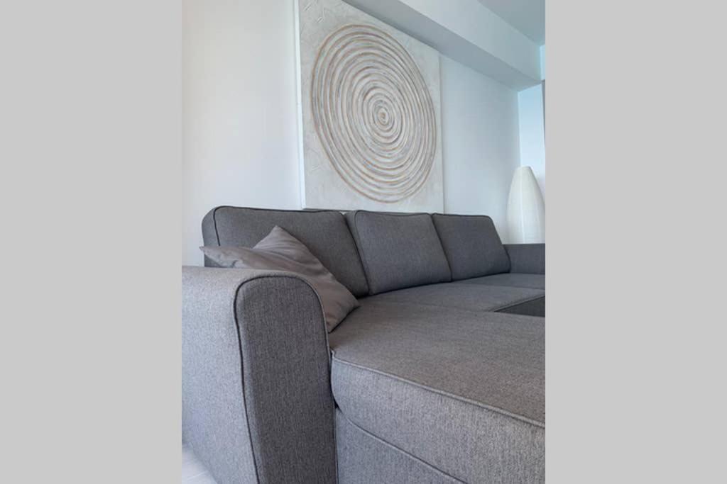 Apartamento PLAYA ALBUFERETA. Espectaculares vistas al mar. Alicante Exterior foto