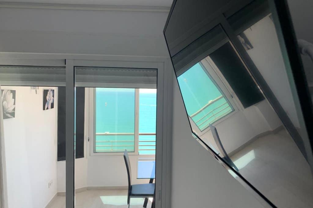 Apartamento PLAYA ALBUFERETA. Espectaculares vistas al mar. Alicante Exterior foto