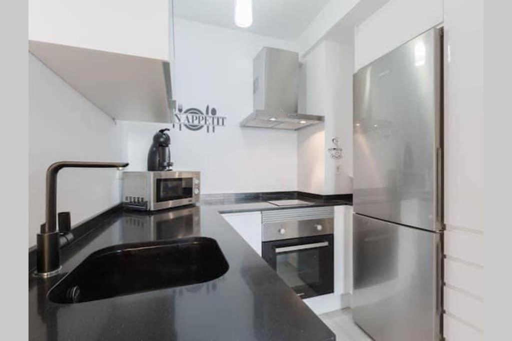 Apartamento PLAYA ALBUFERETA. Espectaculares vistas al mar. Alicante Exterior foto