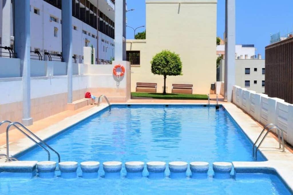 Apartamento PLAYA ALBUFERETA. Espectaculares vistas al mar. Alicante Exterior foto