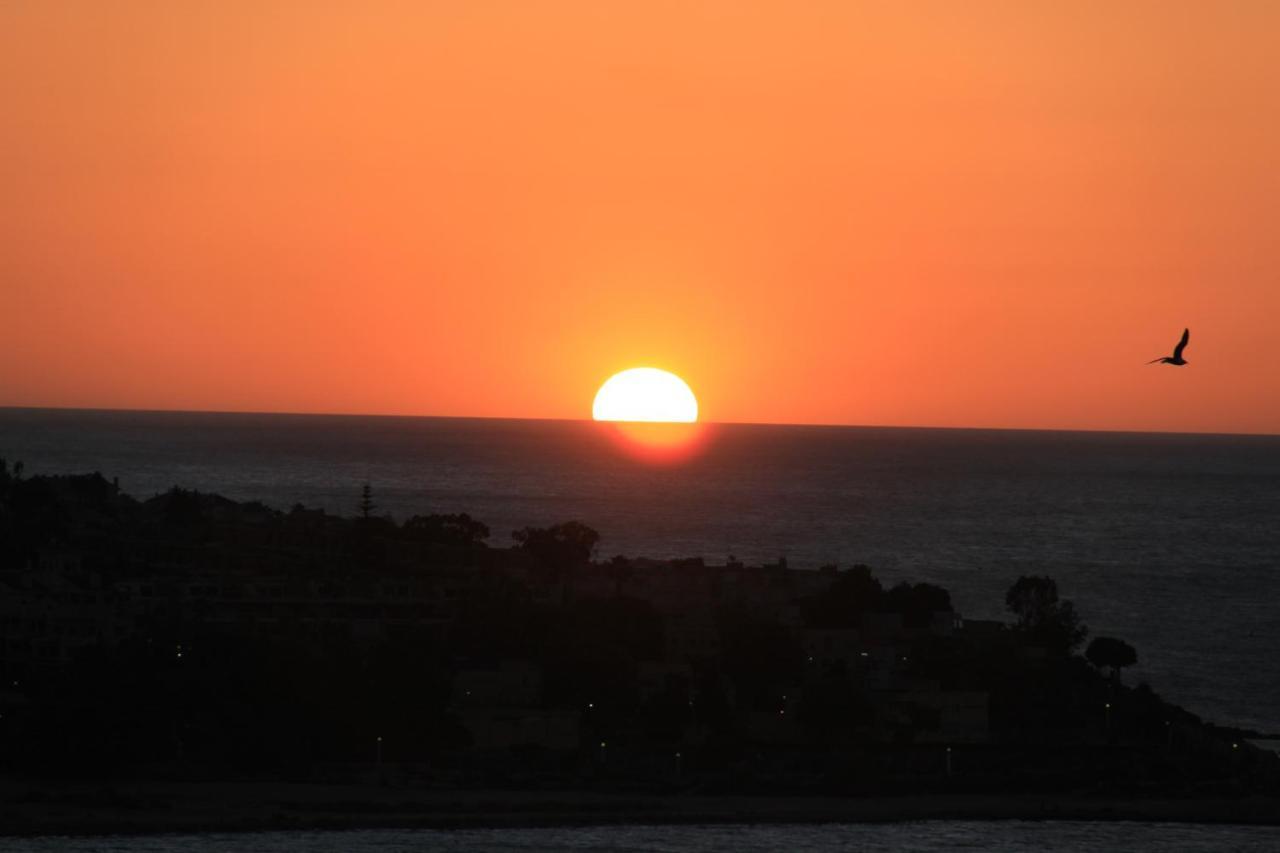 Apartamento PLAYA ALBUFERETA. Espectaculares vistas al mar. Alicante Exterior foto